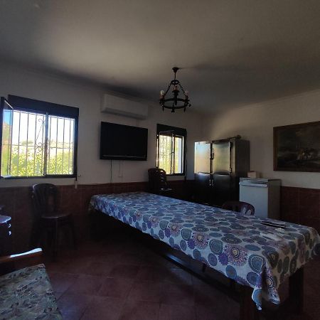 Alojamiento Rural Huerta Mandre Cuevas del Becerro Bagian luar foto